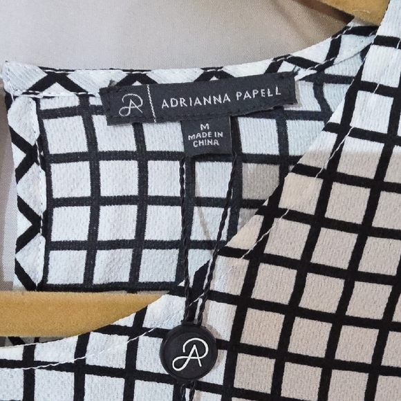 Adrianna Papell Monochrome Checkered Blouse - Picture 3 of 6